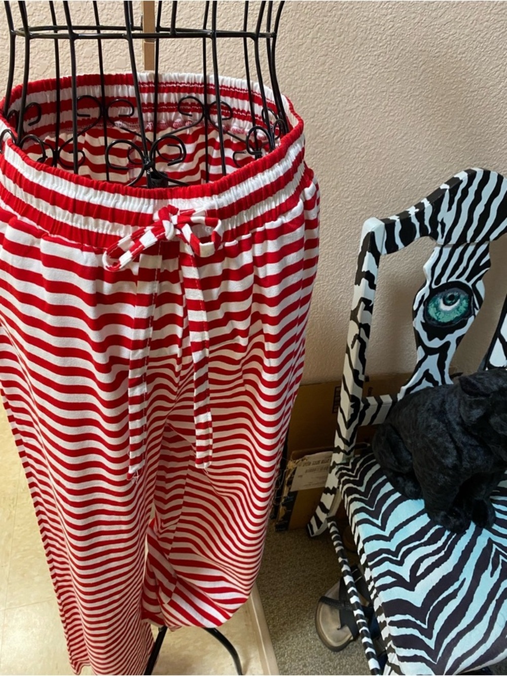 Women's Red & White Striped Pajama Set - Comfortable Lounge Top & Pants - Picture 11 of 13